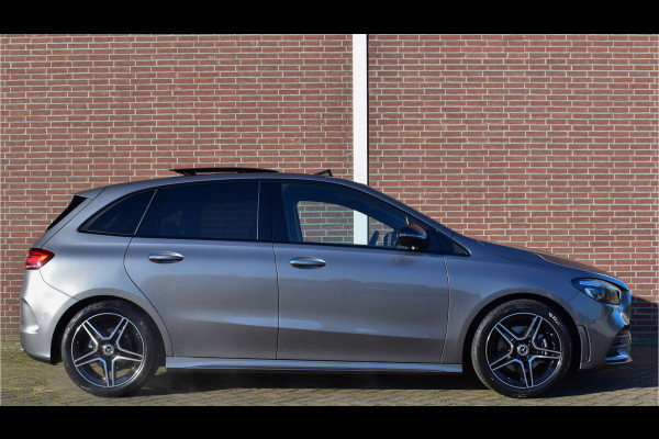 Mercedes-Benz B-Klasse 180 AMG Line | Panaroma-schuifdak | Stoelverwarming | Achteruitrijcamera | Easypack-Achterklep |