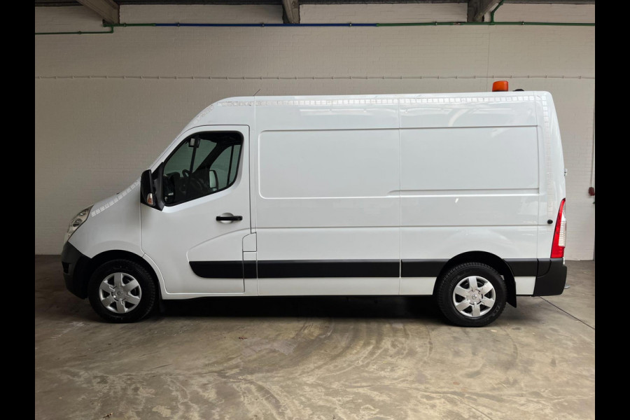 Renault Master SERVICEWAGEN 2.3 DCI 136PK L2H2 VICTRON V230 STANDKACHEL ALUCA INRICHTING TREKHAAK RIJKLAARPRIJS!