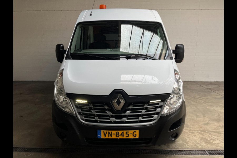 Renault Master SERVICEWAGEN 2.3 DCI 136PK L2H2 VICTRON V230 STANDKACHEL ALUCA INRICHTING TREKHAAK RIJKLAARPRIJS!