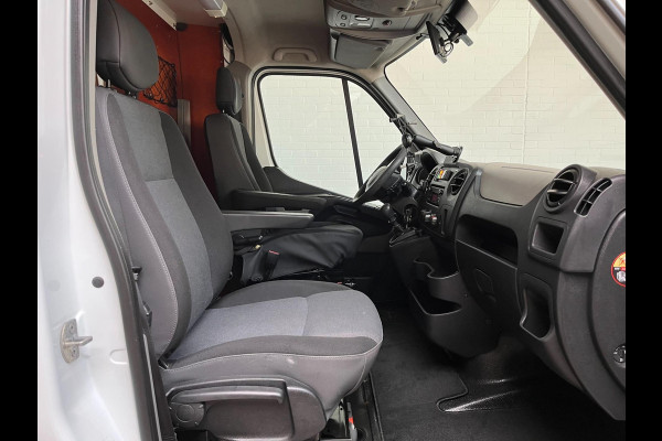 Renault Master SERVICEWAGEN 2.3 DCI 136PK L2H2 VICTRON V230 STANDKACHEL ALUCA INRICHTING TREKHAAK RIJKLAARPRIJS!