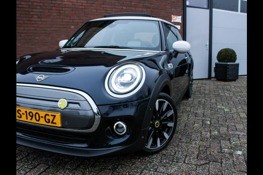 MINI Mini Electric Yours, 2000,- subsidie, Panoramadak, keyless, Head-up display, Navigatie prof., Parkeersensoren en Camera