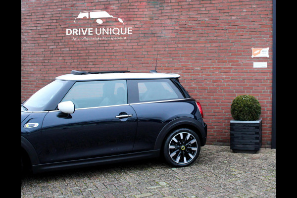 MINI Mini Electric Yours, 2000,- subsidie, Panoramadak, keyless, Head-up display, Navigatie prof., Parkeersensoren en Camera