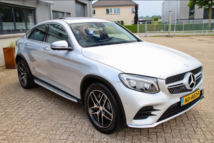 Mercedes-Benz GLC Coupé 250 4MATIC AMG Edition 211pk 9G AUT 2e Eig|NL|DLR|Schuifdak|Leder|LILS LED|360 View|19inch|Trekhaak