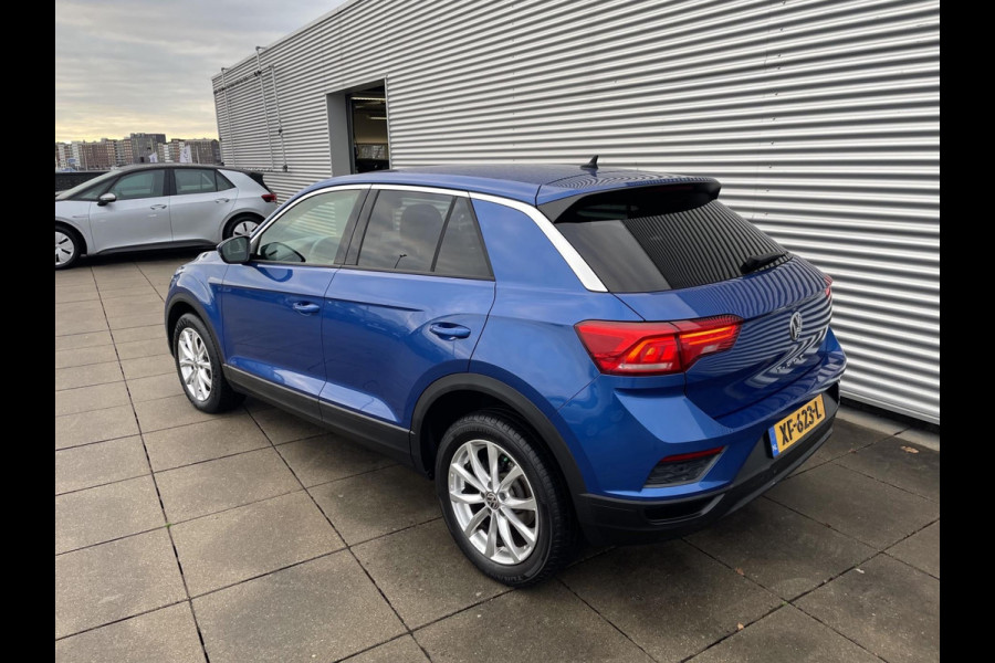 Volkswagen T-Roc 1.5 TSI Style 150pk | Navigatie | cruise control | stoelverwarming