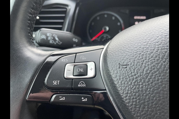 Volkswagen T-Roc 1.5 TSI Style 150pk | Navigatie | cruise control | stoelverwarming