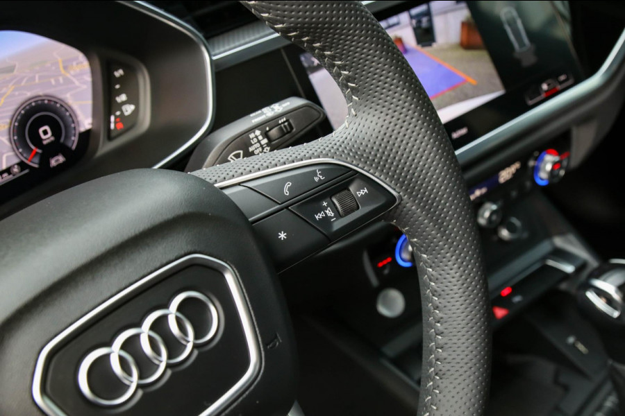 Audi Q3 35 TFSI 1.5 TFSI S Line Pro Line S 150pk S-Tronic 1e Eig|DLR|Panoramadak|Virtual Cockpit|LED Matrix|Leder|ACC|20inch|Black