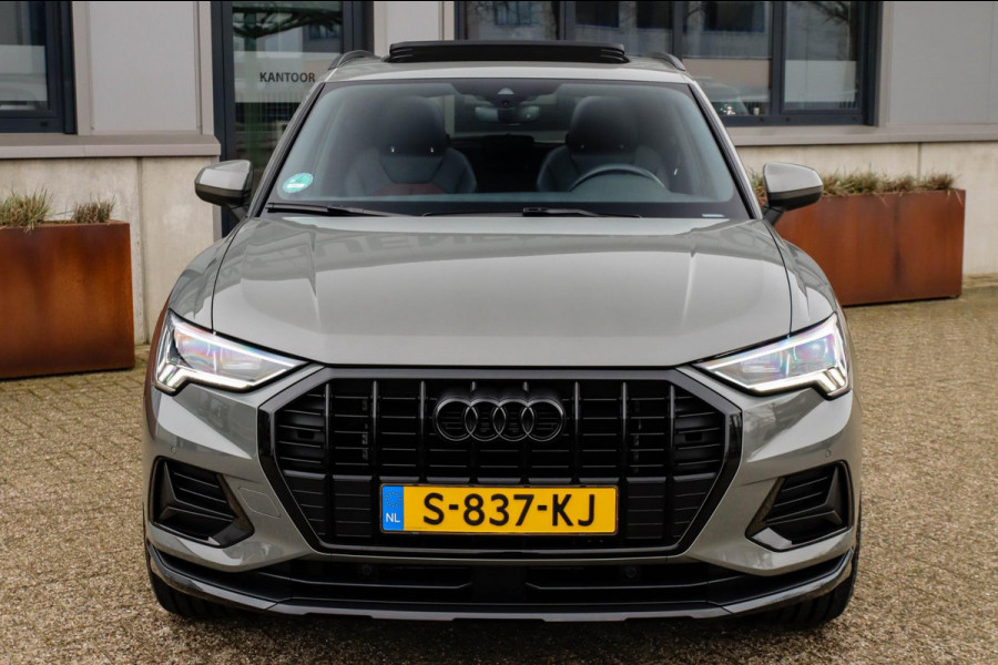 Audi Q3 35 TFSI 1.5 TFSI S Line Pro Line S 150pk S-Tronic! 1e|Panoramadak|Virtual Cockpit|LED Matrix|Leder elektrisch|20inch|Black