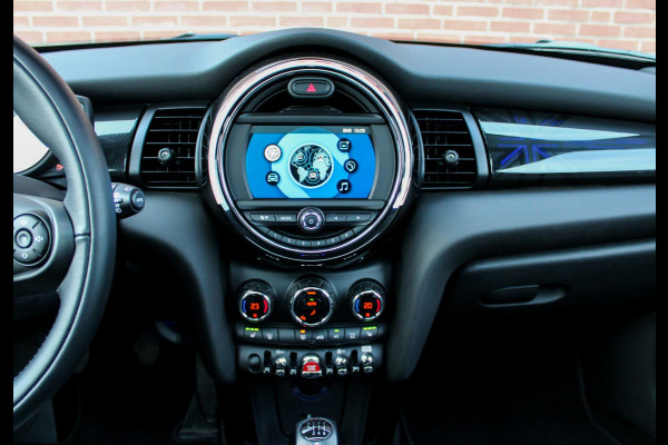 MINI Mini 2.0 Cooper S Chili Panorama, Union-jack LED Achter, Parkeersensoren, LED, Sportstoelen, Cruisecontrol, 17 inch LM Velgen