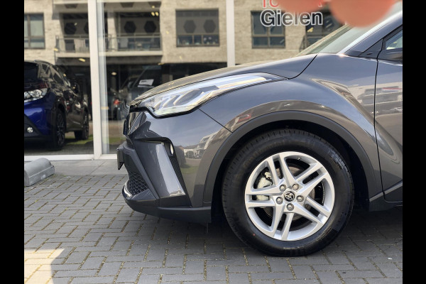Toyota C-HR 1.8 Hybrid Active | Garantie t/m 2032, Apple CarPlay/Android Auto, Lichtmetalen velgen, Bluetooth, Parkeercamera