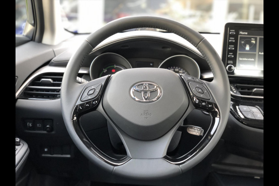 Toyota C-HR 1.8 Hybrid Active | Garantie t/m 2032, Apple CarPlay/Android Auto, Lichtmetalen velgen, Bluetooth, Parkeercamera