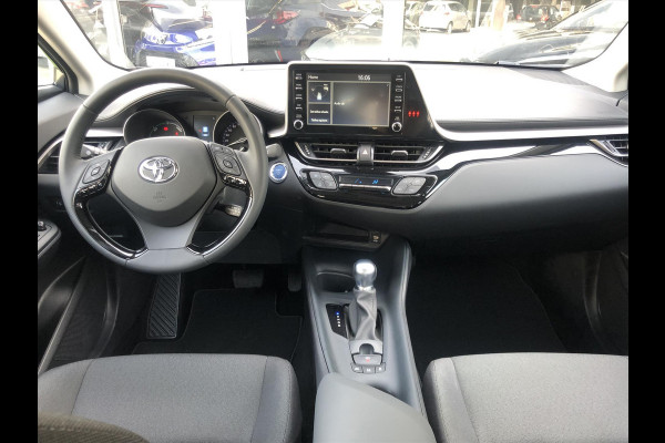 Toyota C-HR 1.8 Hybrid Active | Garantie t/m 2032, Apple CarPlay/Android Auto, Lichtmetalen velgen, Bluetooth, Parkeercamera