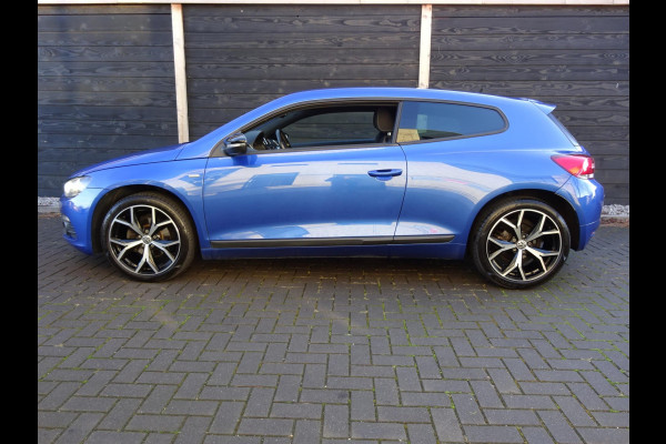 Volkswagen Scirocco 1.4 TSI 122PK Clima/FM nav/18"/Xenon/ 90.642KM!!!