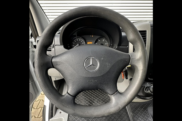 Mercedes-Benz Sprinter 516 2.2 CDI 432 bakwagen met laadklep