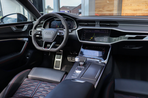 Audi RS7 4.0 V8 TFSI Quattro 600pk **Keramisch/HUD/Pano.dak/B&O/360/**