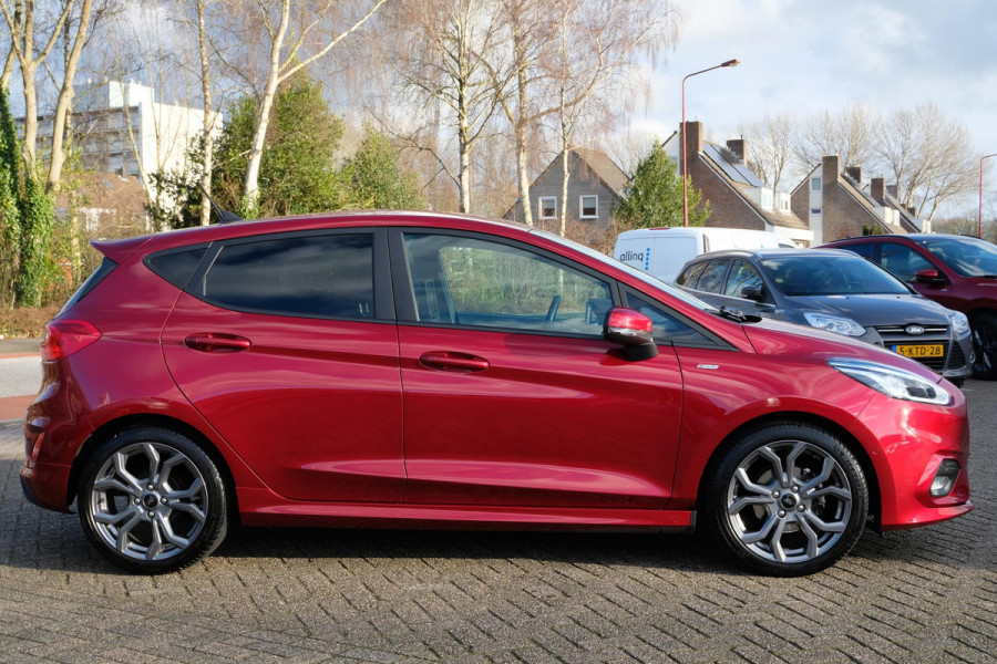 Ford Fiesta 1.0 EcoBoost Hybrid ST-Line Adaptieve Cruise | Winterpack | Keyless entry | Comfort pack | B&O Audio | Fabrieksalarm | Grote achter spoiler | Verlengde fabrieksgarantie tot 02-2025