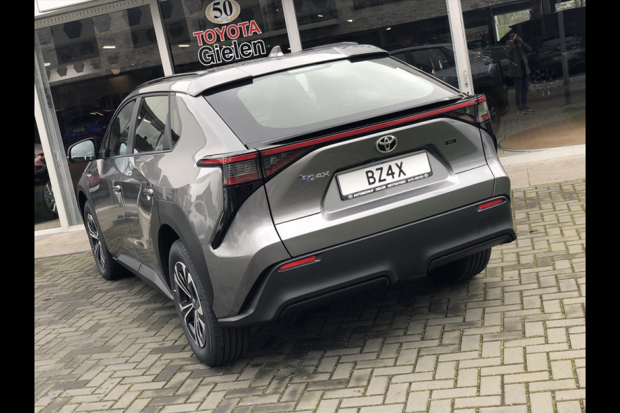 Toyota Bz4x 71 kWh 204pk Active | 3-Fase, LED, Keyless, Smart connect, Navigatie, Apple CarPlay/Android Auto, 18inch