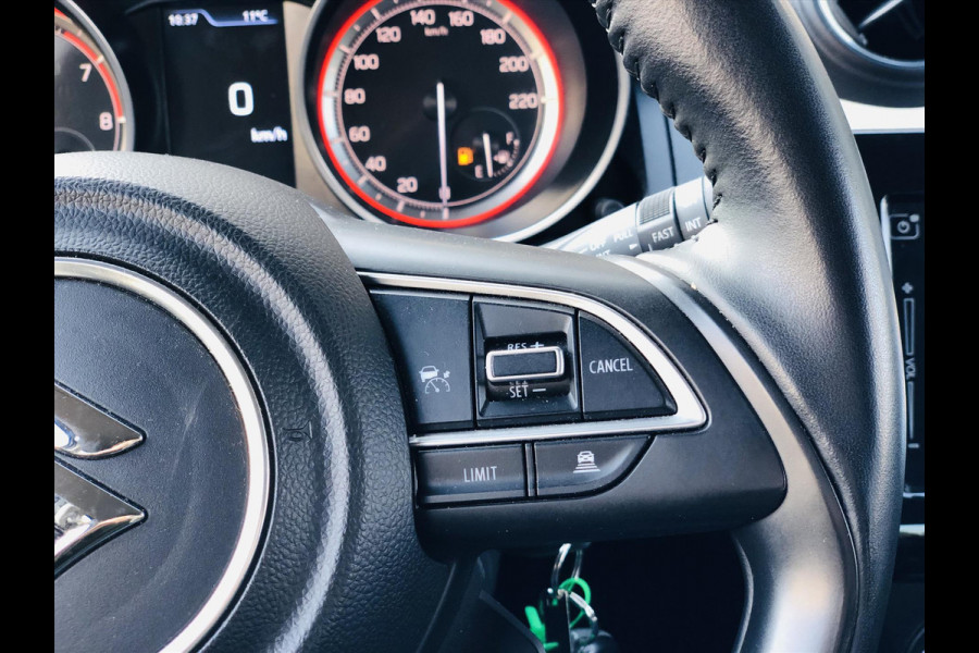 Suzuki Swift 1.2 Select Smart Hybrid | Apple CarPlay, Dodehoekherkenning, Parkeersensoren, Adaptive Cruise Control, Stoelverwarming