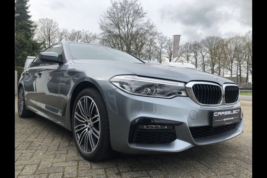 BMW 5 Serie 530e xDrive High Executive M Pakket, Camera, Harman Kardon, Navigatie . Een proefrit levert het bewijs. Neem contact op en we maken een afspraak!