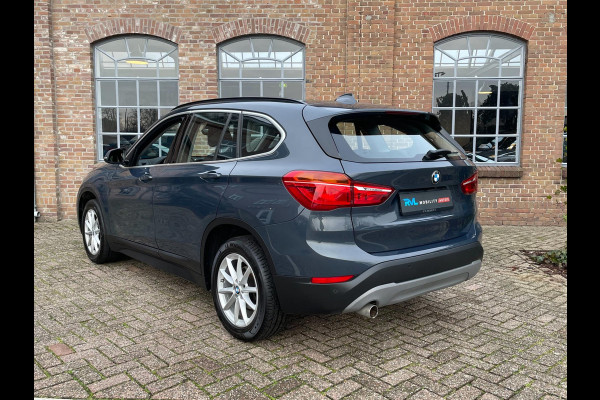 BMW X1 SDrive18i Executive Navigatie Camera Stoelverwarming Clima