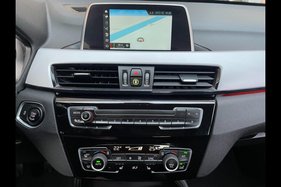 BMW X1 SDrive18i Executive Navigatie Camera Stoelverwarming Clima