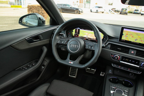 Audi A4 Avant 40 2.0TFSI S line Black Edition Facelift 190pk S-Tronic 1e|Panoramadak|Virtual Cockpit|Leder|LED Matrix|Camera|Black