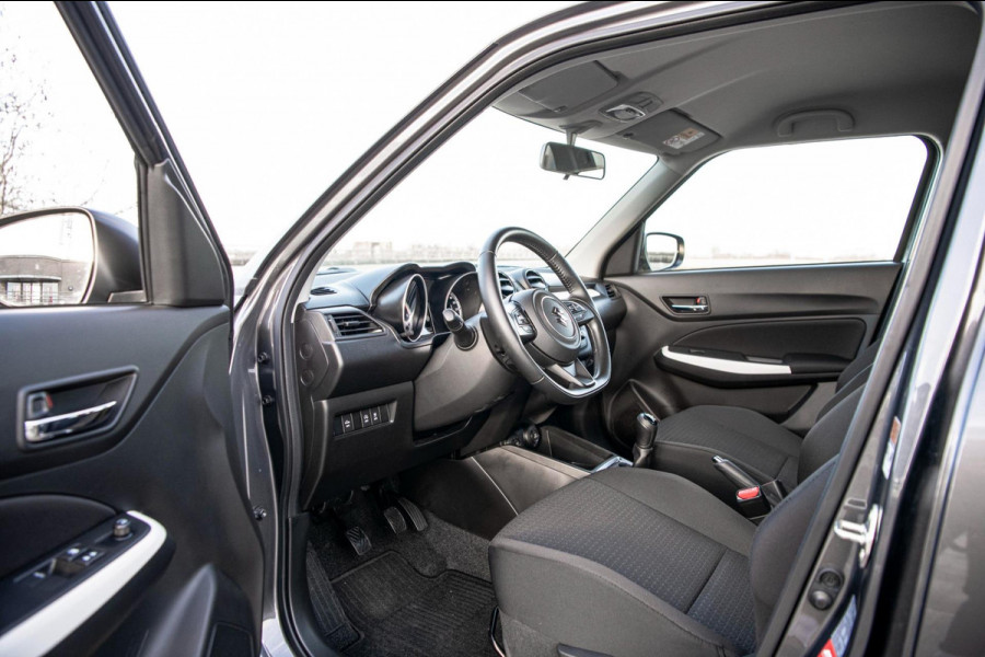 Suzuki Swift 1.2 83pk Comfort Smart Hybrid | Airco | Cruise Control Adaptief | Bluetooth | Led Koplampen | Elektrische Ramen Voor