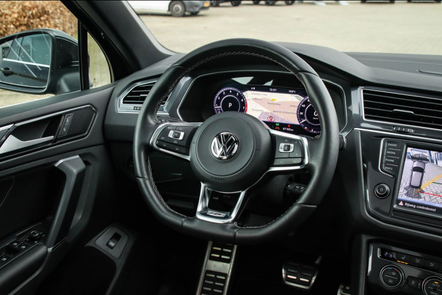 Volkswagen Tiguan 2.0TSI 4Motion Highline R-Line 180pk DSG! 1e|Panoramadak|Virtual Cockpit|LED Plus|Leder elektrisch|Camera|19inch