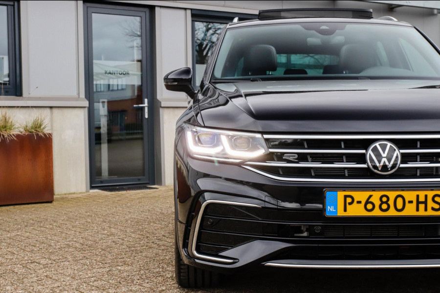 Volkswagen Tiguan 1.5 TSI R-Line Business+ 150pk DSG! NIEUW|Panoramadak|Virtual Cockpit|IQ LED Plus|NAVI|ACC|Lane|Harman Kardon|19