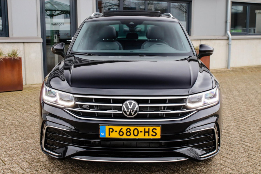 Volkswagen Tiguan 1.5 TSI R-Line Business+ 150pk DSG! NIEUW|Panoramadak|Virtual Cockpit|IQ LED Plus|NAVI|ACC|Lane|Harman Kardon|19