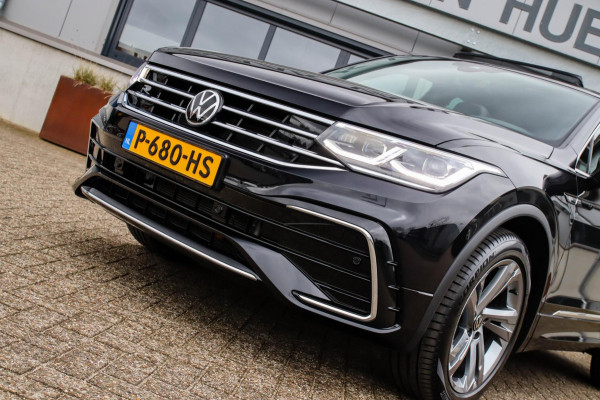 Volkswagen Tiguan 1.5 TSI R-Line Business+ 150pk DSG! NIEUW|Panoramadak|Virtual Cockpit|IQ LED Plus|NAVI|ACC|Lane|Harman Kardon|19