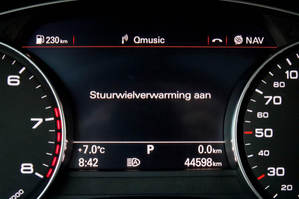 Audi A6 Avant 2.0 TFSI Quattro S line Edition 252pk Automaat! 1e|Audi Exclusive|Nardo Grey|Panoramadak|Kuipstoelen|Luchtvering|360