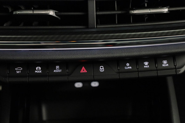 Škoda ENYAQ Coupé iV 60 Sportline 180 pk Panoramadak | Navigatie | Parkeercamera | Stoelverwarming