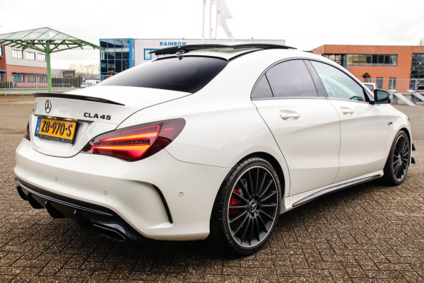 Mercedes-Benz CLA-Klasse CLA 45 AMG 4MATIC 7G 381pk! Dealer|Full Option|Designo|Panoramadak|Schaalstoelen incl. Memory|Performance