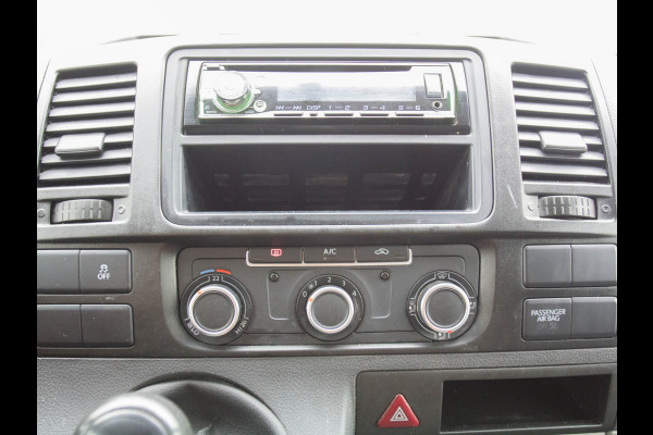 Volkswagen Transporter 2.0TDI L1H1 3p. Imperial Airco Trekhaak SchuifdeurRechts Elek.Ramen Radio cd/usb T800 Baseline