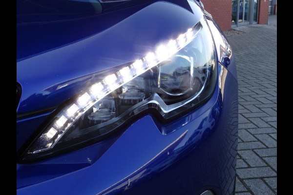 Peugeot 308 1.6 e-THP GTi 270 PK | 19 INCH Lichtmetalen Velgen | Denon Sound System | Climate Control | Cruise Control | Camera | LED | Sportinterieur Leder/Alcantara | Privacy Glass