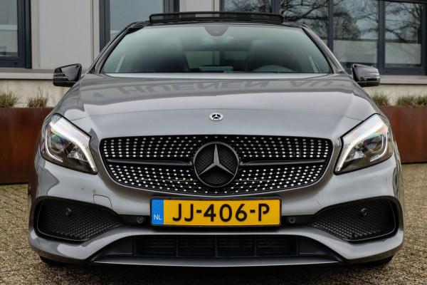 Mercedes-Benz A-Klasse Facelift 180 Sport Edition AMG 7G Automaat 156pk! 1e|NL|DLR|Panoramadak|Leder|NAVI|Stoelverwarming|18inch