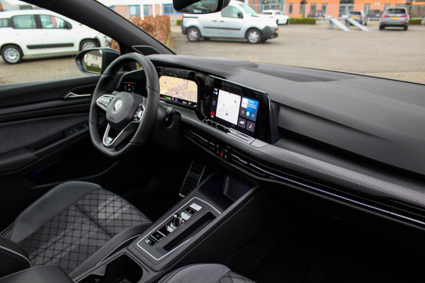 Volkswagen Golf 1.5 eTSI R-Line 150pk DSG 1e Eig|Panoramadak|Virtual Cockpit|IQ LED|Kuipstoelen|NAVI|ACC|DCC|Camera|CarPlay|18inch