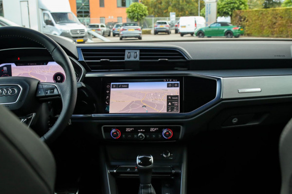 Audi Q3 35 1.5 TFSI S Line Pro Line S 150pk S-Tronic! 1e Eig|NL|DLR|Panoramadak|Virtual Cockpit|LED Matrix|Leder|19inch|Black Pack
