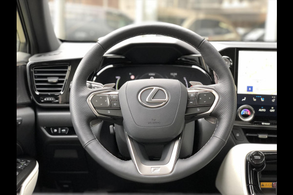 Lexus NX 450h+ AWD F Sport Line | Head Up Display, Stoelventilatie, Leer, Geheugenfunctie, Stuurverwarming, 360 Graden Camera, Direct lev