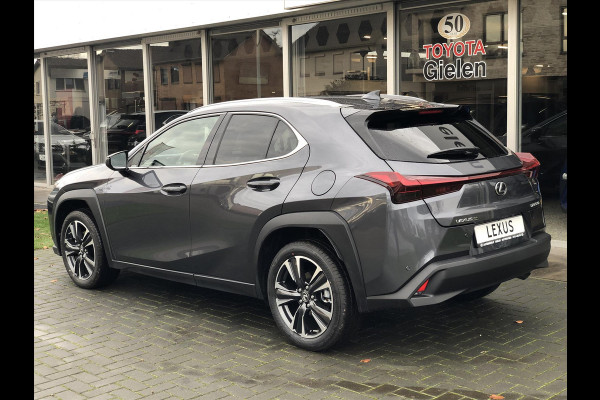 Lexus UX 250h 184pk Business Line | Nieuw model MY2023, Dodehoekherkenning, Parkeersensoren, 18 inch, Keyless, Stoel + Stuurverwarming