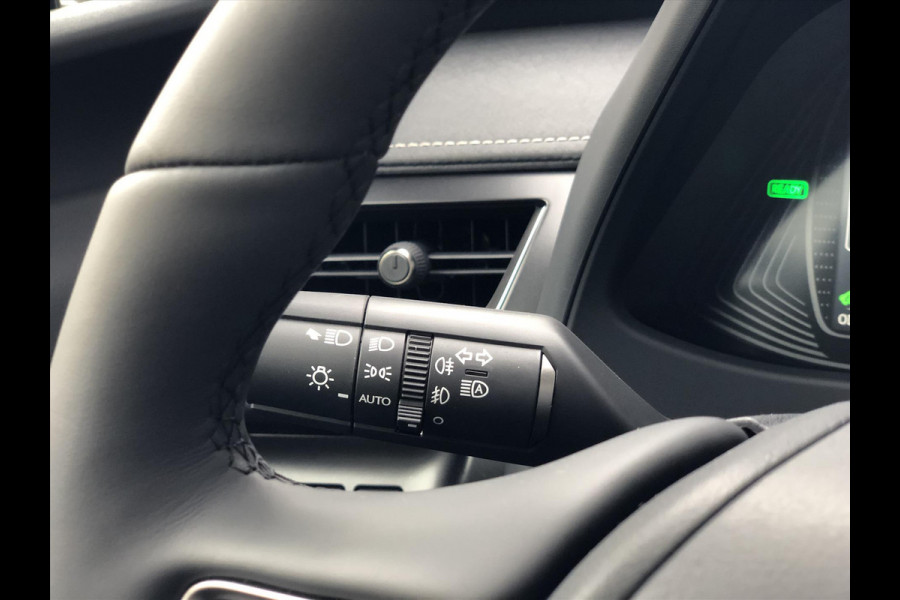 Lexus UX 250h 184pk Business Line | Nieuw model MY2023, Dodehoekherkenning, Parkeersensoren, 18 inch, Keyless, Stoel + Stuurverwarming