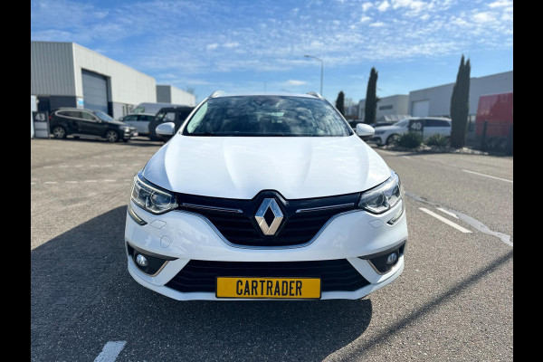 Renault MEGANE Estate 1.5 dCi Zen Stoelverw Navigatie Trekhaak +Winterwielen *netto export 8900,-*