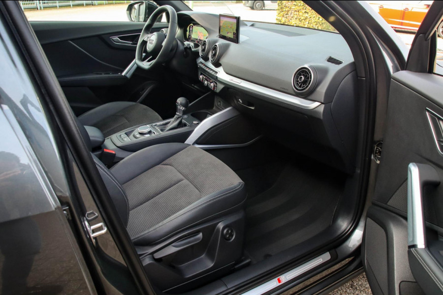 Audi Q2 1.4 TFSI CoD Sport Pro Line S S-line 150pk S-Tronic DLR|Panoramadak|Virtual Cockpit|LED Matrix|3D Knipper|ACC|Camera|Black