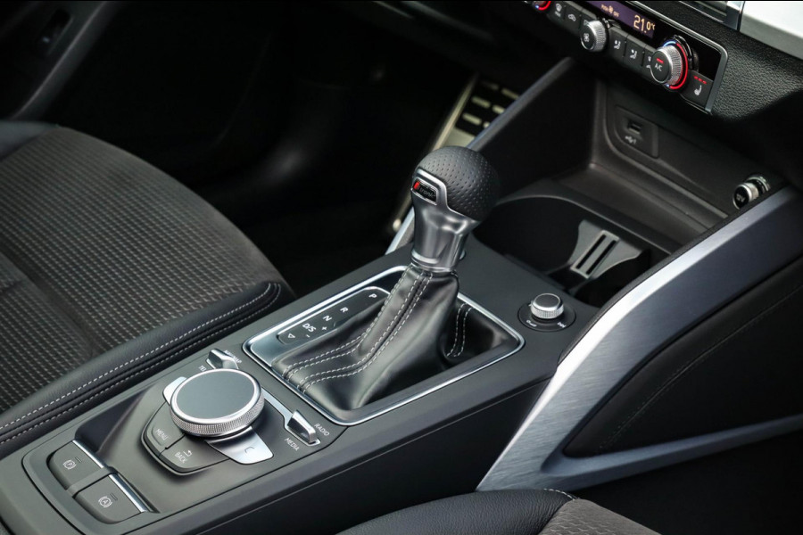 Audi Q2 1.4 TFSI CoD Sport Pro Line S S-line 150pk S-Tronic DLR|Panoramadak|Virtual Cockpit|LED Matrix|3D Knipper|ACC|Camera|Black