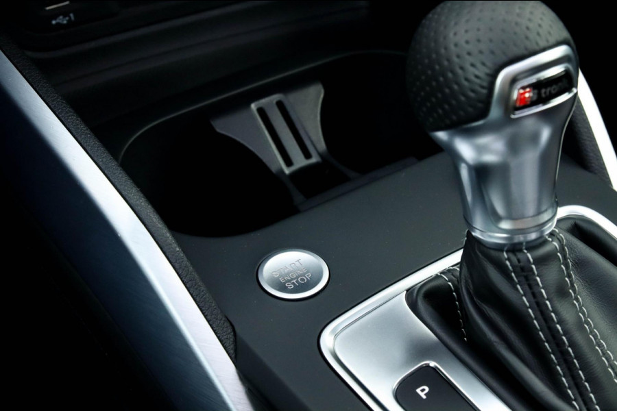 Audi Q2 1.4 TFSI CoD Sport Pro Line S S-line 150pk S-Tronic DLR|Panoramadak|Virtual Cockpit|LED Matrix|3D Knipper|ACC|Camera|Black