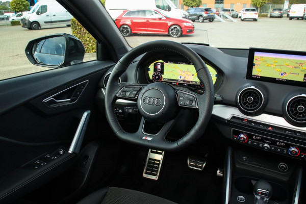 Audi Q2 1.4 TFSI CoD Sport Pro Line S S-line 150pk S-Tronic DLR|Panoramadak|Virtual Cockpit|LED Matrix|3D Knipper|ACC|Camera|Black
