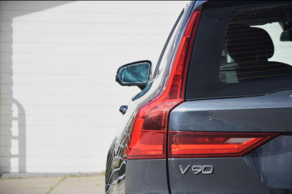 Volvo V90 2.0 T8 AWD Momentum DODE HOEK DETECTIE/HEAD UP/RONDOM ZICHT CAMERA