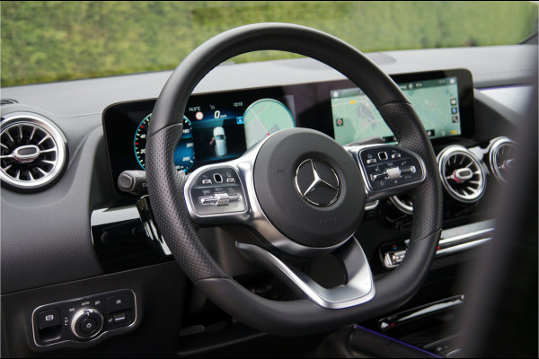 Mercedes-Benz B-Klasse B 250 e AMG Line Night | Sfeerverlichting Carplay LED Camera