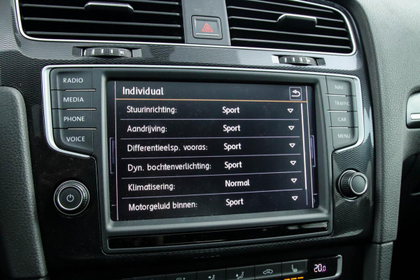 Volkswagen Golf 2.0 TSI GTI Performance DSG automaat 350pk JD Stage 2! Origineel NL|Panoramadak|LED|Bi-Xenon|NAVI|Camera|DynAudio