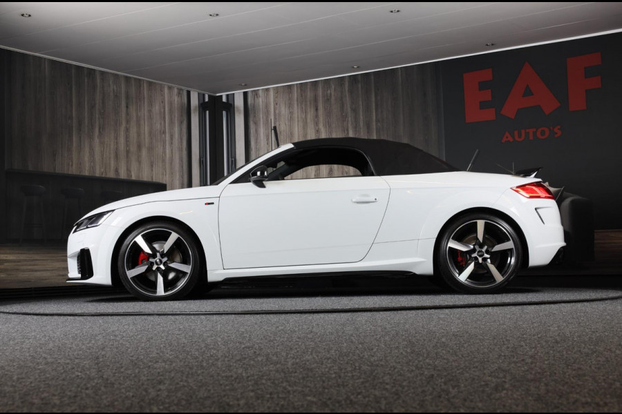 Audi TT ROADSTER 40 TFSI S Line Competition FACELIFT / Aut / Navi / Virtual Cockpit / Cruise Control / F1 / Camera / Matrix / 19 I